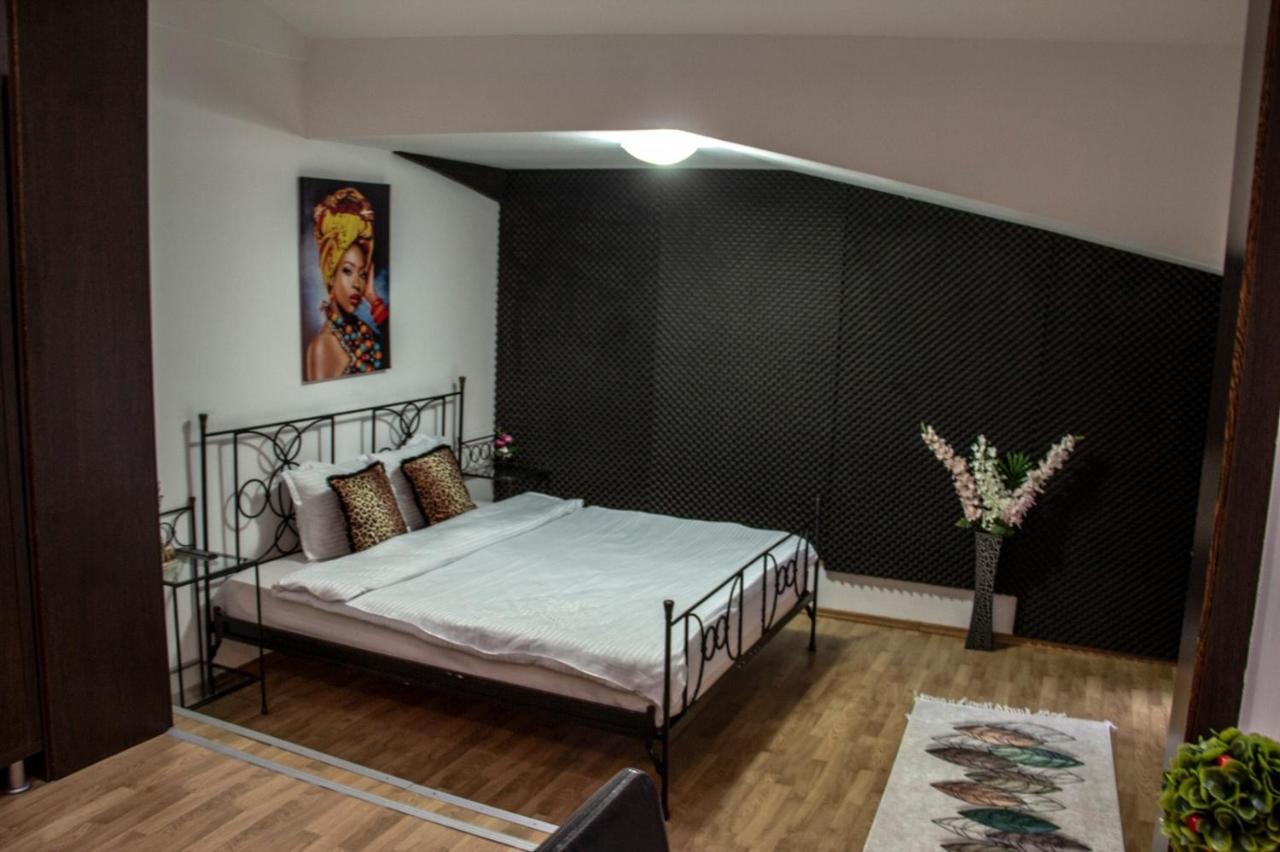 Happy Accomodation Bucharest Exterior photo