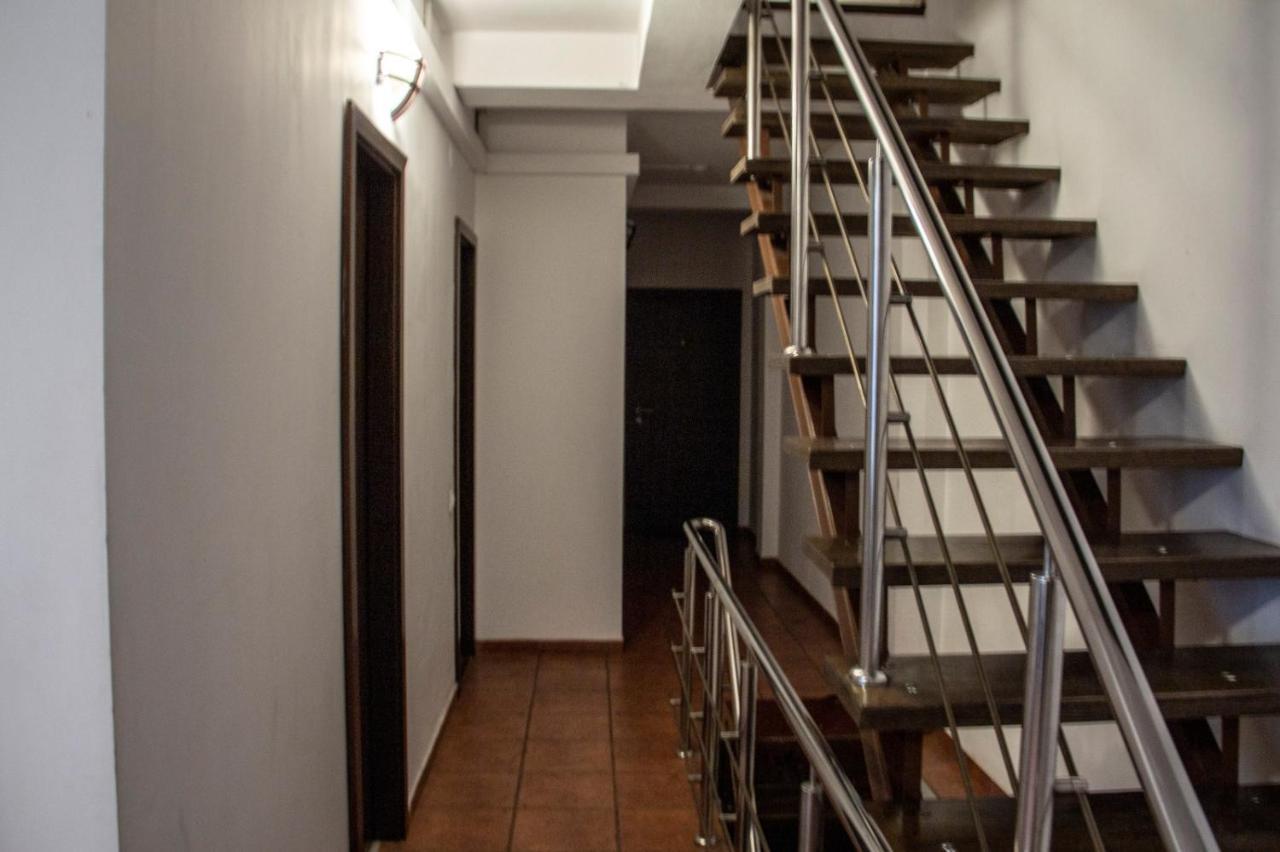 Happy Accomodation Bucharest Exterior photo