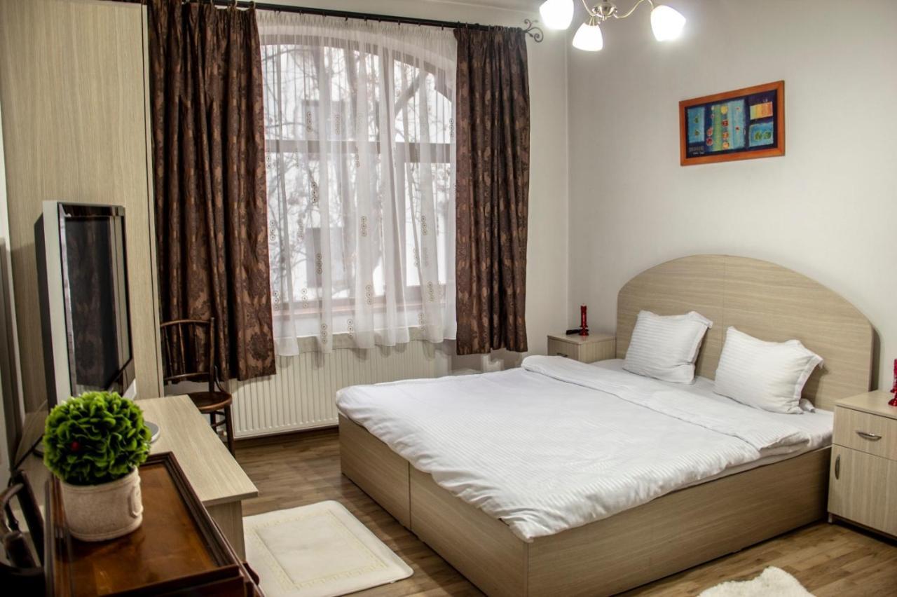 Happy Accomodation Bucharest Exterior photo